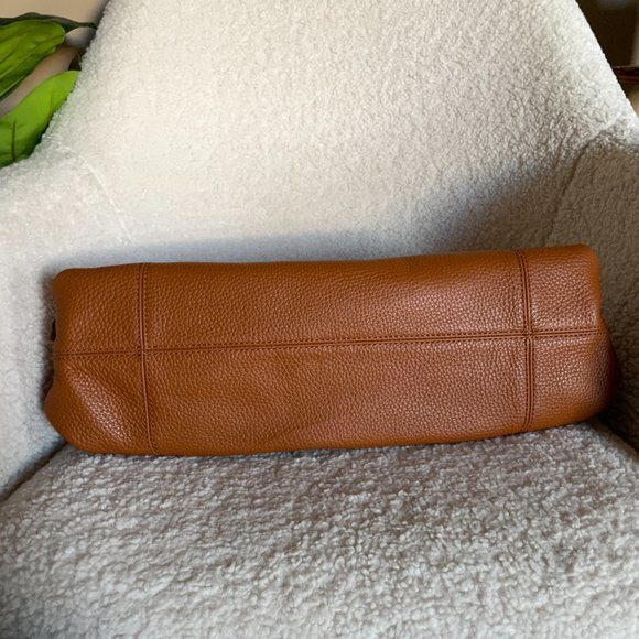 Dooney & Bourke Medium East/West Slouch Camel NWT - Picture 8 of 10